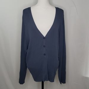 Leith Deep V Neck Big Button Sweater NWT